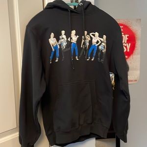 Gwen Stefani hoodie